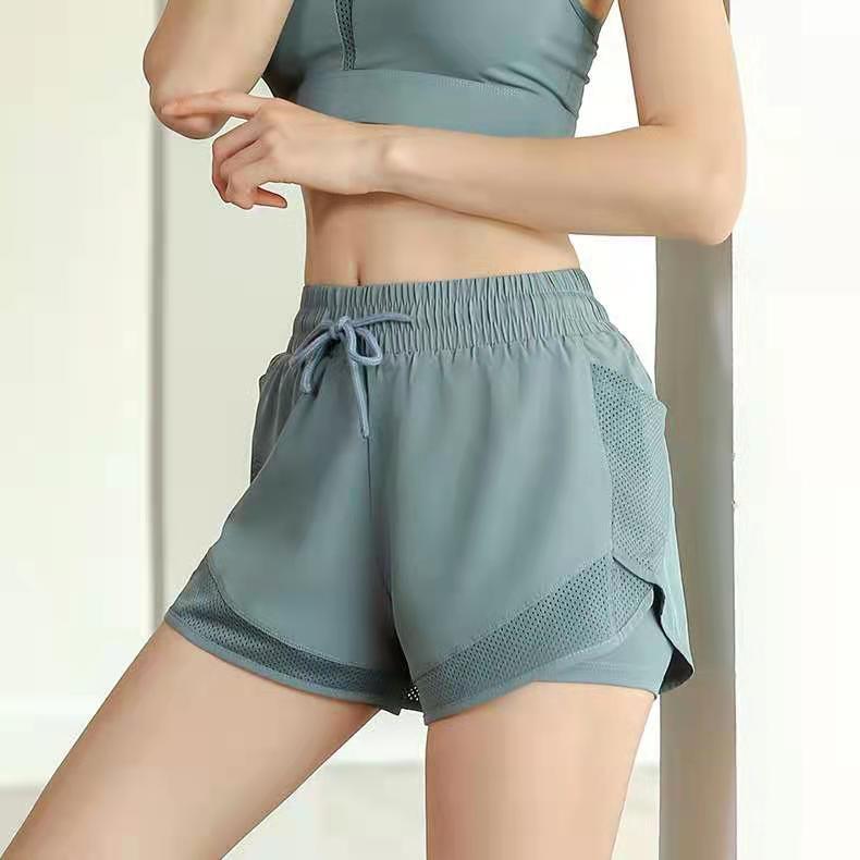 Casual shorts with outdoor running mesh, quick-dry, anti-exposed fake two-piece